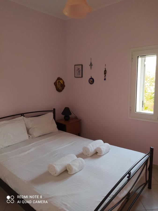 Ozena Countryside Apartment Vromonérion Eksteriør bilde